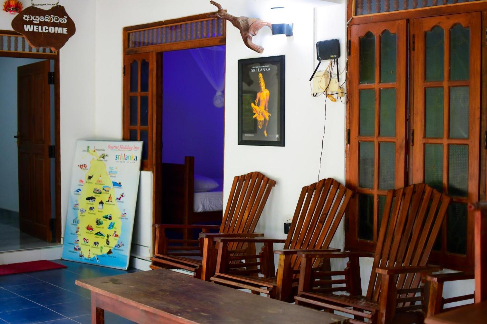 Tourist Holiday Inn Dambulla Extérieur photo